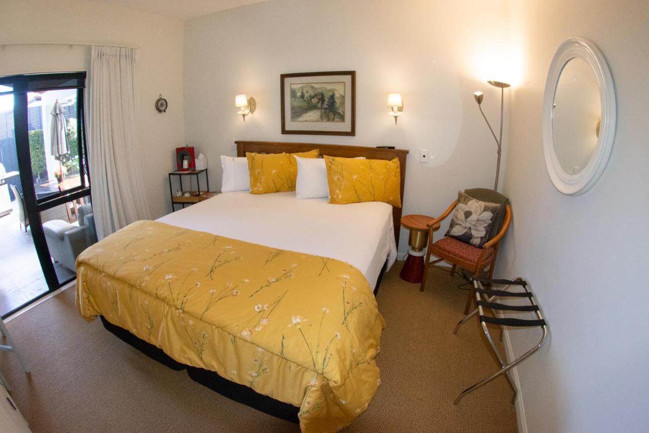 Bed and Breakfast Tuscan Retreat Bed & Breakfast - Adults Only Papamoa Exterior foto